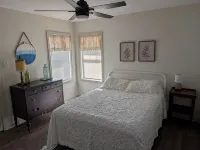 3-bedroom house with WiFi and AC in Lindale close to downtown and I-20 Hotels in Lindale