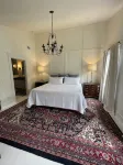 The Carriage House of Corinth is a remodeled home with loads of charm - Wifi