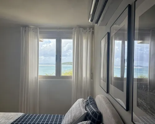 Ocean View - Costa Bonita - Updated 1-bedroom apartment in Culebra with WiFi, AC Hotels in Fraile
