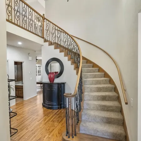 The Erie Home: Warm and Spacious in South Tulsa