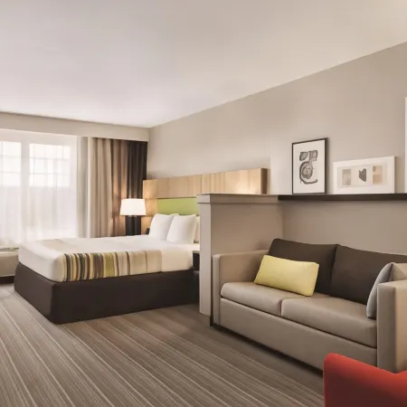 Country Inn & Suites by Radisson, Green Bay East, WI