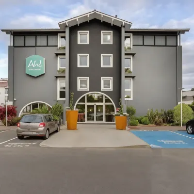 Kyriad Anglet - Biarritz Hotels near Jardin Botanique