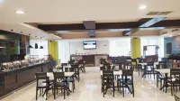 Bonnet Hotel Surabaya - Bữa sáng