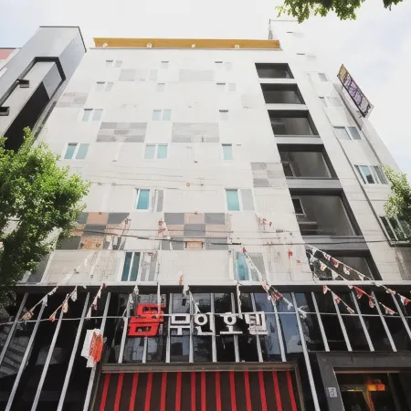 Dom Hotel