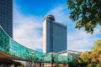 Sheraton Kansas City Hotel at Crown Center - Rooftop Pools