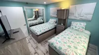 Sweeping 5th Floor Views - Direct Beach - Remodeled