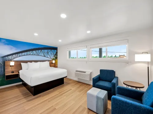 Clarion Pointe Mount Vernon - Burlington