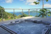 Stylish, Secluded, Hot Tub and Amazing Views - 4-Star