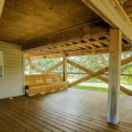 Immaculate Family-Friendly Canal Front Vacation Home in Outer Banks 4x4 Area