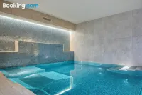 Hotel Mary - Hot Tub