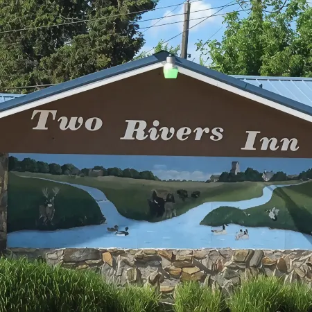Two Rivers Inn West