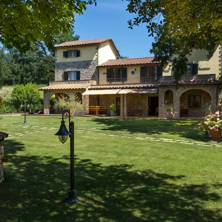 Independent Pretty Tuscan Home 8/14 Guest,Pool A.C WI.FI, Garden Family &Friends