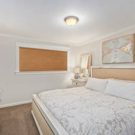 PERFECT CENTRAL LOCATION! Heart of Tempe/ASU. Minutes to Old Town Scottsdale