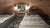 Cabin in the Cedars.Close to Lake,Town & Mountain