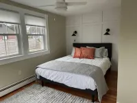 Charming Cottage in Jamestown - Wifi