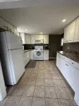 Beautiful Private Home in the Heart of Wells, ME! Only 1.6mi from the beach!