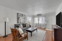 Private and cozy two bedroom home with laundry and patio in Windsor Hills - 3-Star