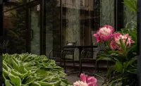 Russian Seasons Comfort Hotel Yaroslavl - ที่มีบาร์