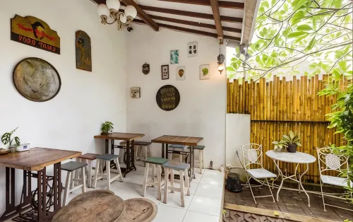 The Wayang Homestay - Balkoner