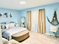 Family Retreat Near Ballantyne, SouthPark & CLT; Walking Distance Shops/Dinning - Bungalows