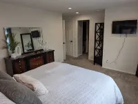 Cozy North Keizer Retreat - Wifi