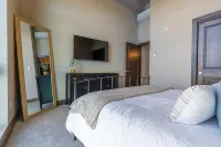 Upscale Lakeview Condo in Downtown Sandpoint - balcony