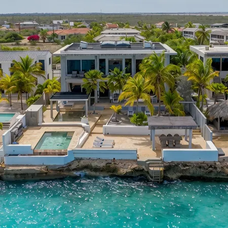 Villa Atlantis