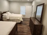 A luxurious getaway in beautiful Buford. - 2-Star