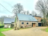 Charming Farm Stay – 16 Guests – Suisse Normande - Wifi