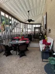 Experience Charleston charm near Hiwassee River - Hot Tub
