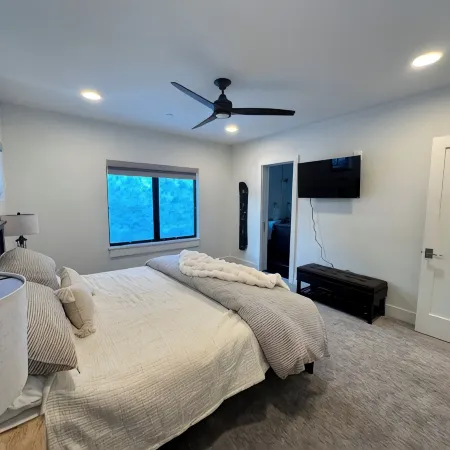 4 bedroom 3 bath with hot tub right on the mountain at Big Sky