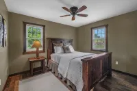 Skye Cottage at Hillside Hideaways-1Br/1BA w/Loft- in Amish Country - 4-Star