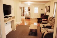 2-Bedroom Vacation Home in Hammondsport Near Keuka Lake - 3-Star