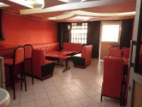 Nestwood Hotel
