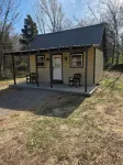 Cozy Tiny Cabin near Ferne Clyffe and Lake of Egypt with Wi-Fi - 3-Star