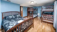 Great for Family Reunions!! Second Floor Screen Porch Great for Wedding Weekend