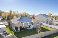 6 Bedroom Rambler Near UVU, BYU, & Golf Course - 4 étoiles