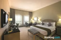 Mövenpick Doha - Boutique