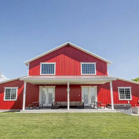 Red Barn Retreat in the Heart of Bloomington