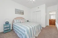 4 BR/4.5 BA luxury townhome in Bear Trap Dunes 2 min walk to all amenities - Pools