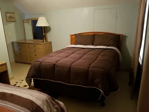 Year-round rental house across from the entrance to Big Stone Lake State Park - 무료 와이파이