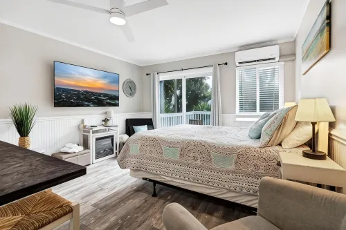 A Room With a View-1 BR Efficiency Condo Close to Everything. - 홈스테이
