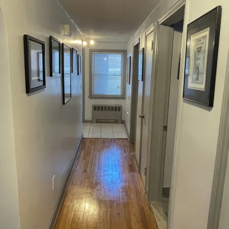 NEW: Spacious & Convenient Hideaway!Centrally located & 10 min from airport!