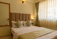 Hotel Royal Beach - Beach