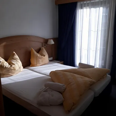 Hotel Garni Alpenruh-Micheluzzi