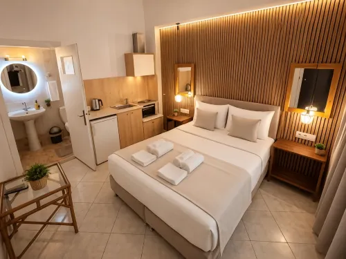 Atlantis Hotel - 2-Star