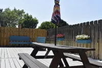 Cozy Private Stay. Near Ami Beaches & Img Academy. Boats and Jetskies Driveway. - 방갈로