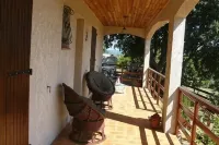 BEAUCAIRE Recent house surrounded by nature - Wi-Fi