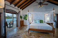 Blackbeard's Hideaway at Steele Point - 4-Star
