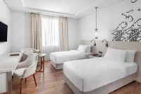 Landmark Hotels & Suites - Formerly Qamar Hotel - プール